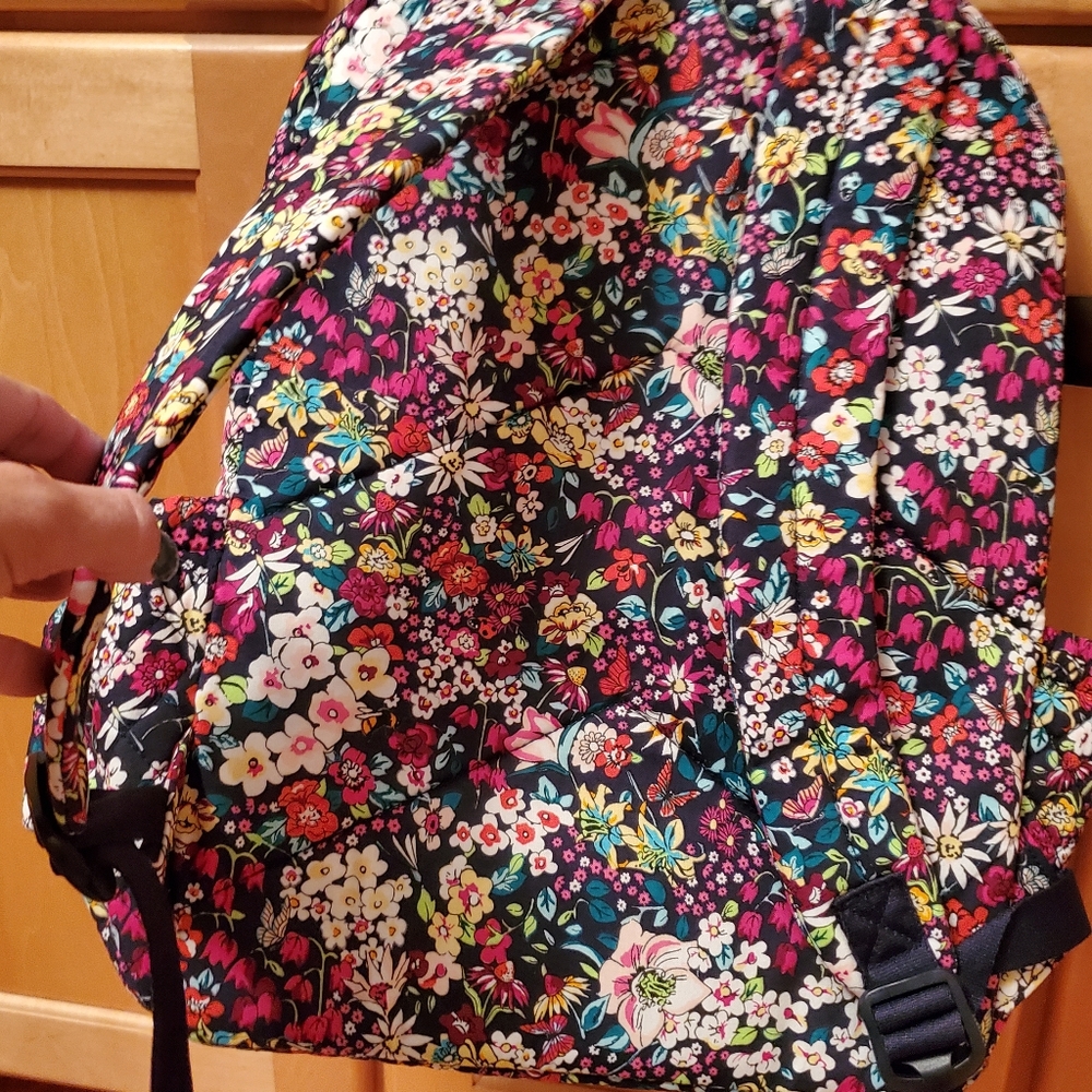 Vera Bradley Factory Style Backpack NWT - Picture 8 of 14